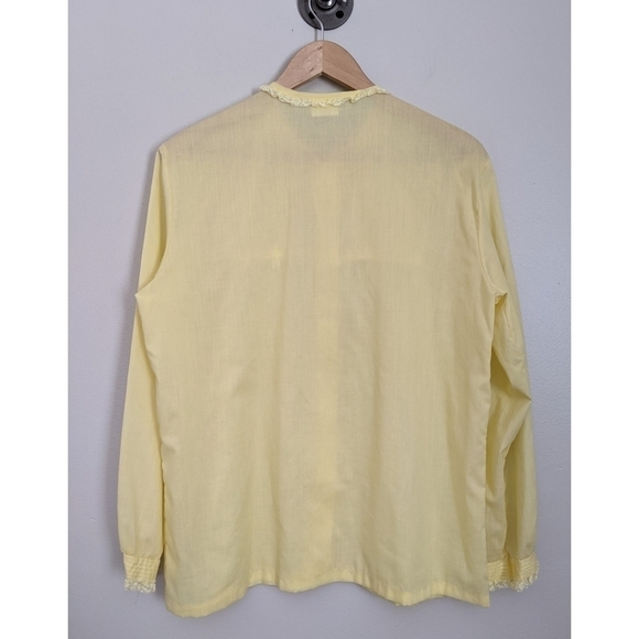 Vintage 70's 80's Pleated Lacey Button Up Blouse - Picture 6 of 6